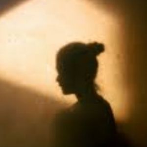 Meet your Posher, Loulou